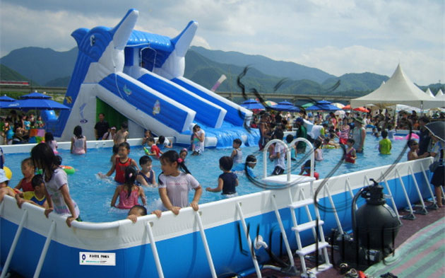 portable water slide