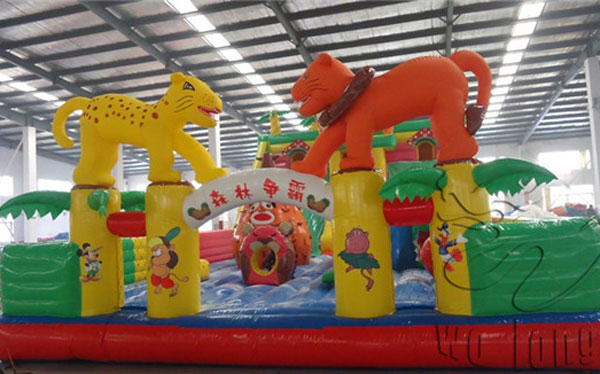 giant adult inflatable slide