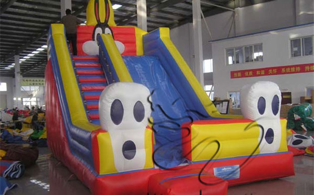 outdoor inflatable slide for kids