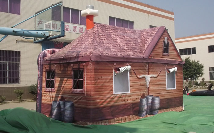 inflatable bouncer house