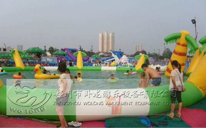 inflatable pool